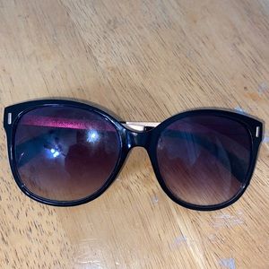 Sunglasses for women